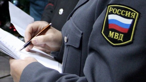 Полицейские в Одоеве установили подозреваемую в краже смартфона